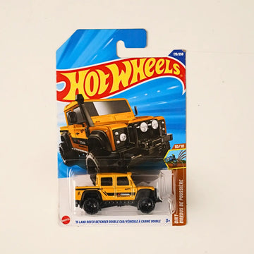 Hot Wheels '15 Land Rover Defender Double Cab 1:64 Die-Cast