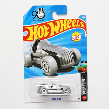 Hot Wheels Pass ’N Go Fantasy Racing Car Die-Cast