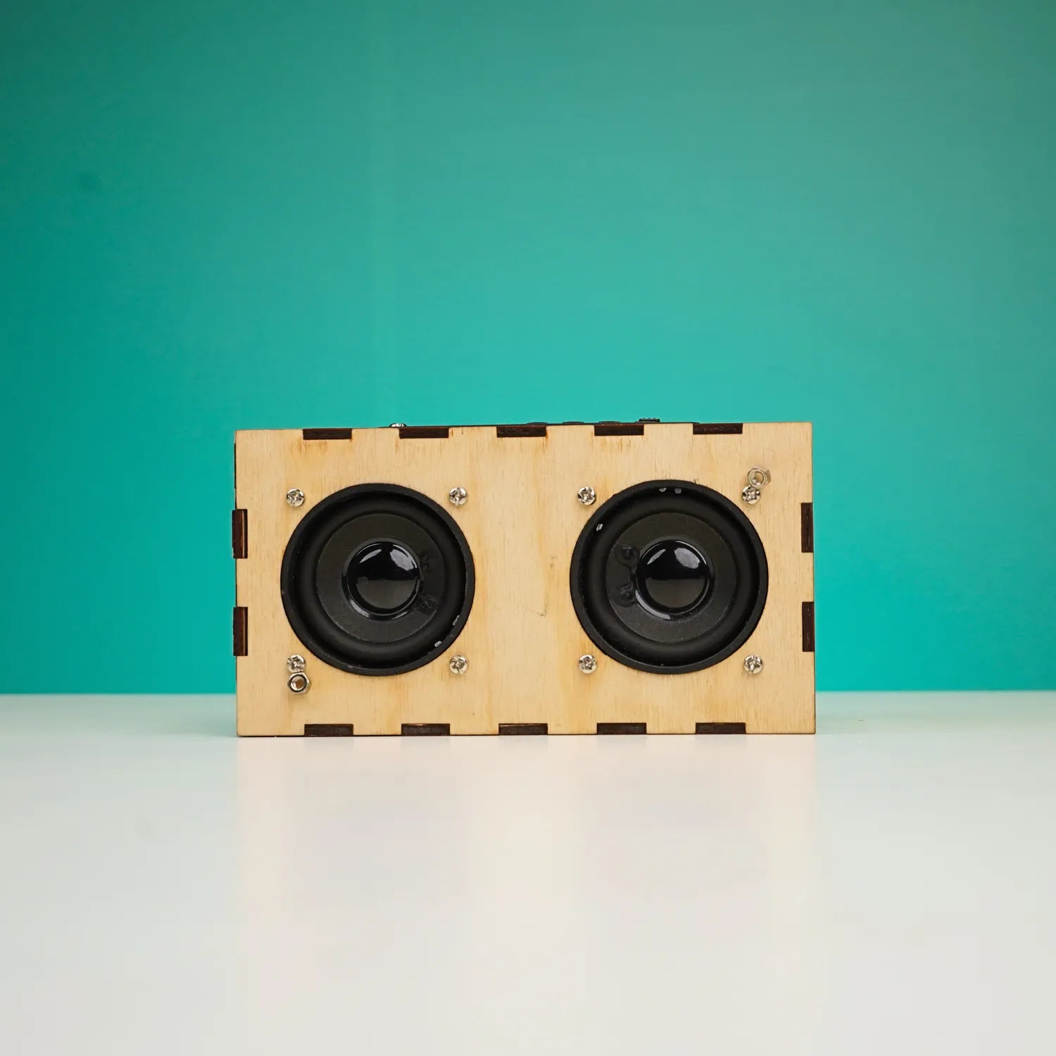 DIY Bluetooth Speaker Kit – Buildable MDF Speaker with 2600mAh Battery & Multi-Input Support